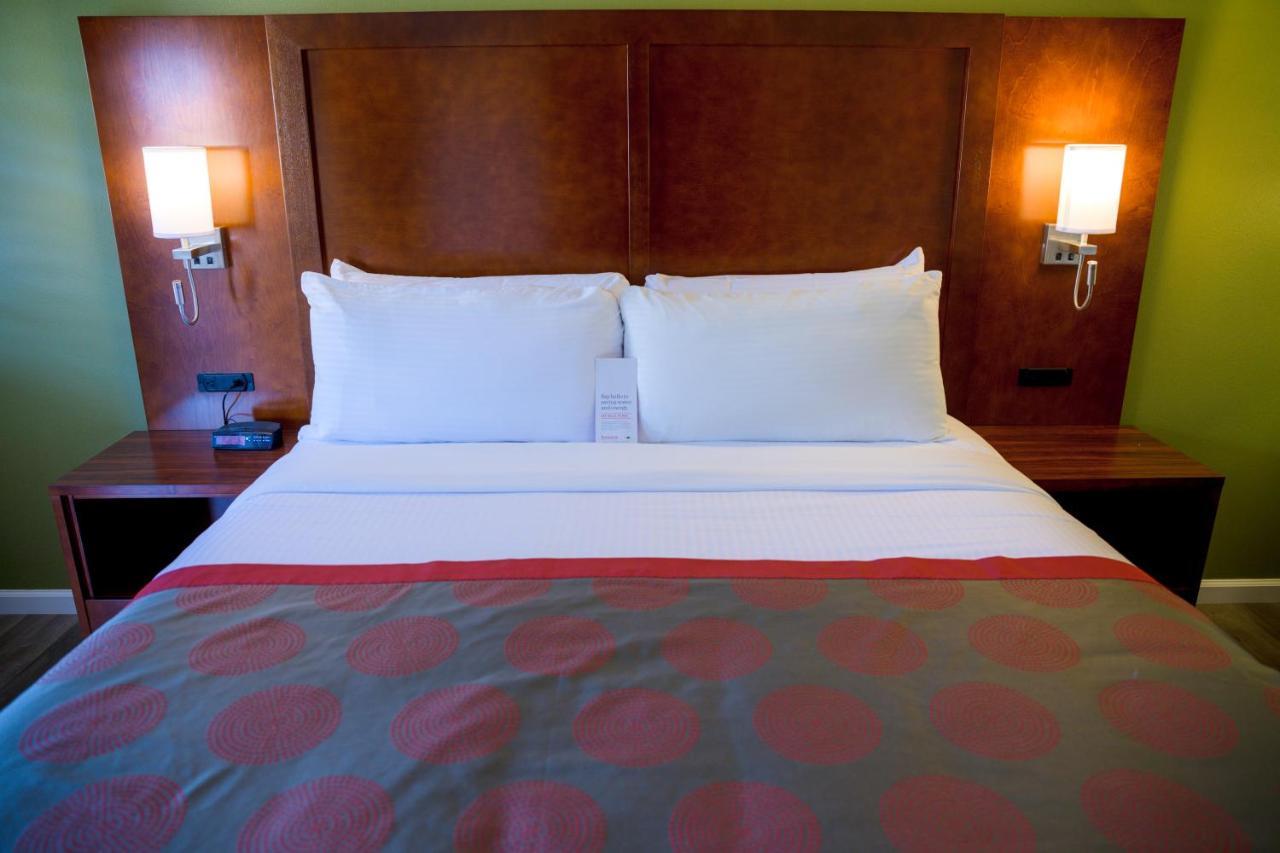 Ramada By Wyndham