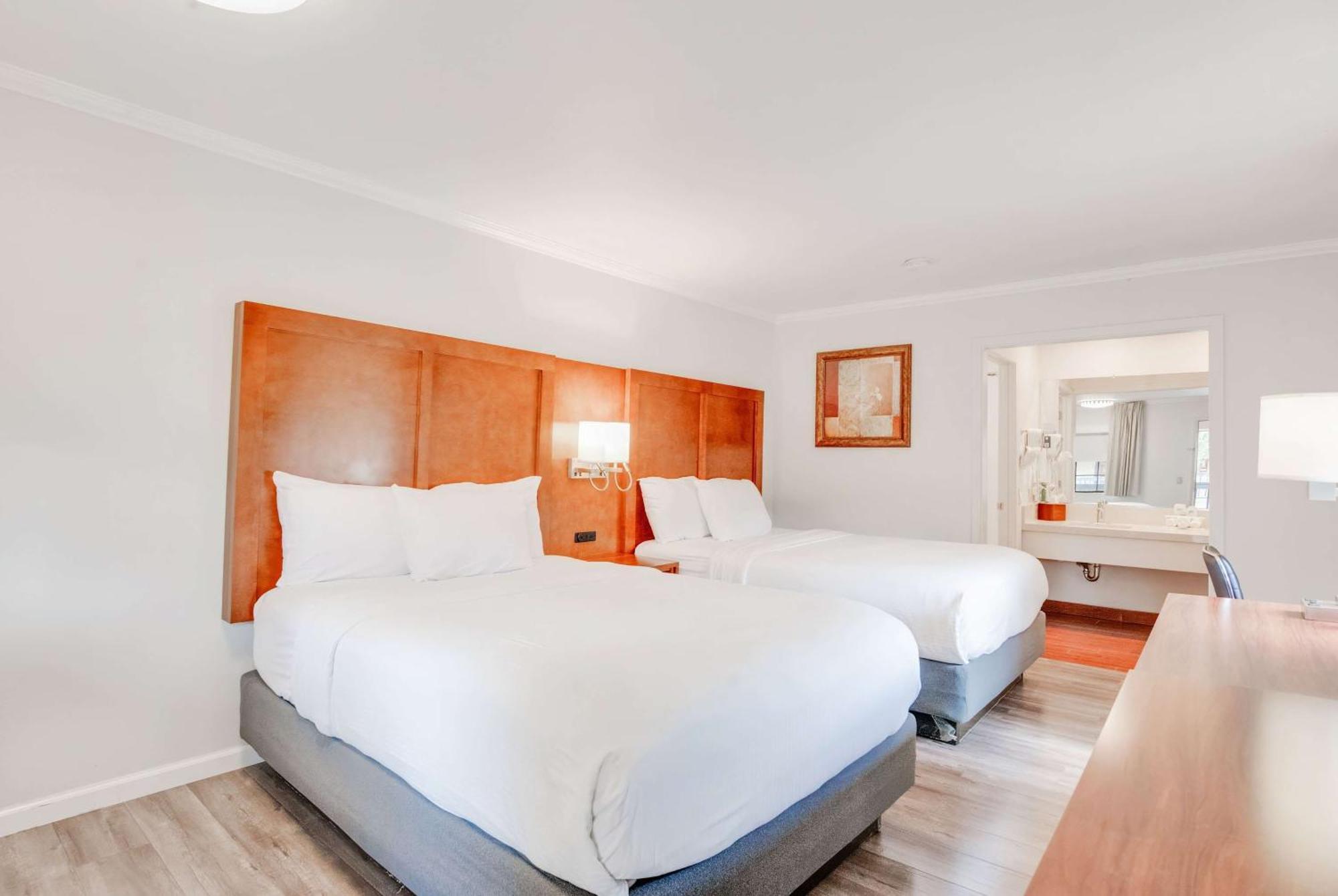 Hotel Ramada By Wyndham Mountain View