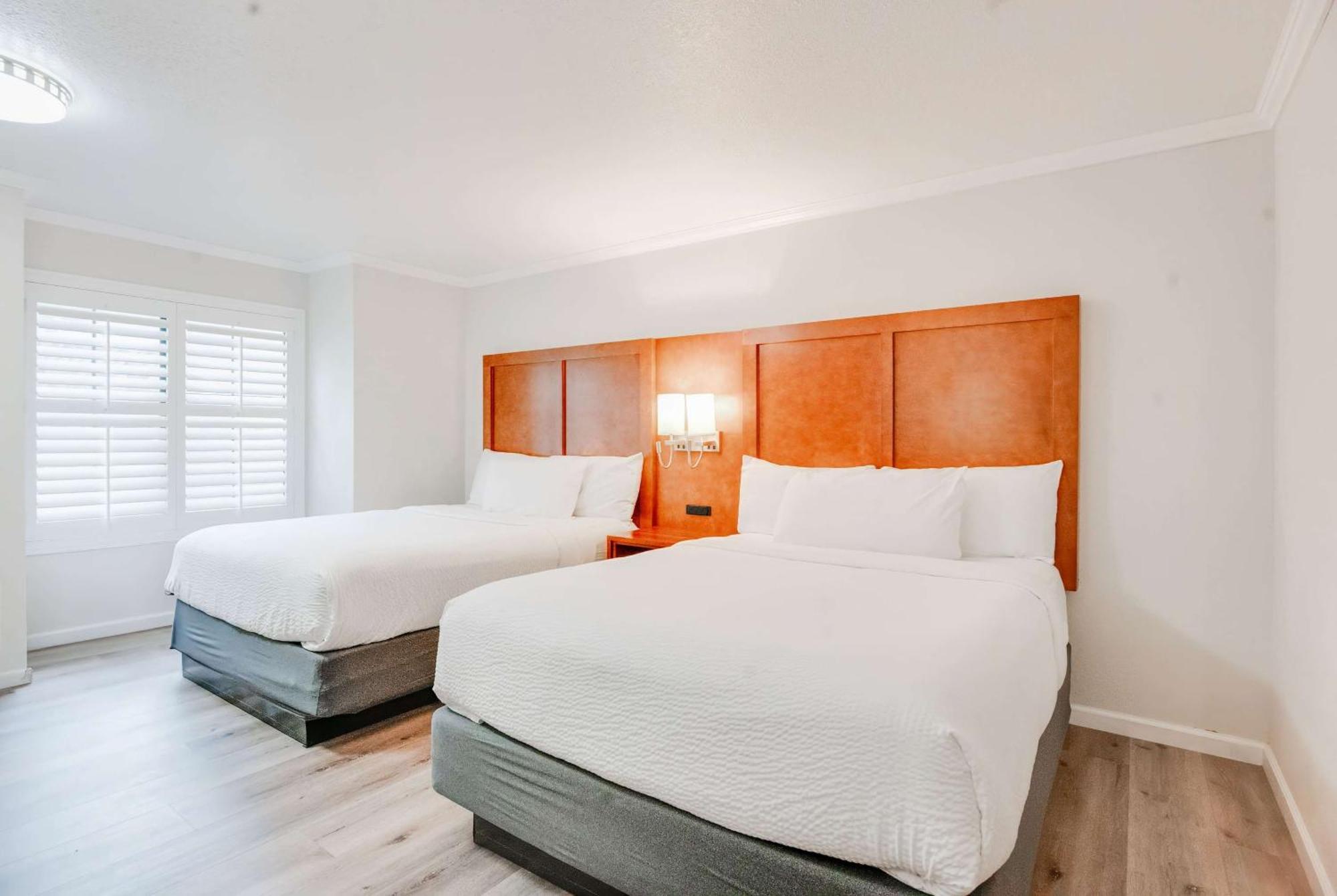 Ramada By Wyndham