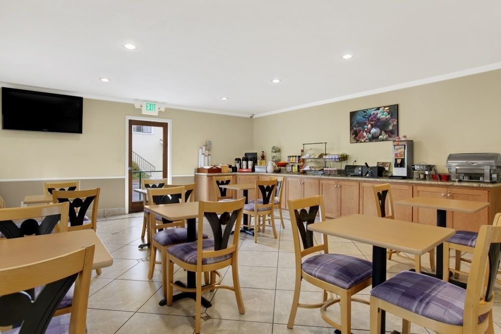 Ramada By Wyndham Mountain View